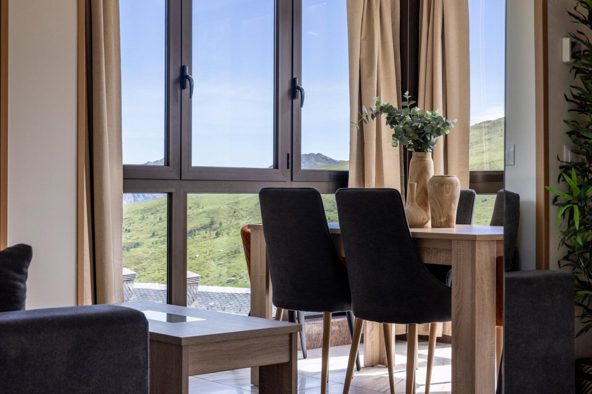 Increibles Vistas A Las Montanas En El Pas De La Casa - Parking - Wifi - Ski In Ski Out L By Bonesvacances エクステリア 写真